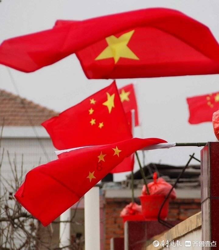 还记得宁愿坐在宝马车里哭的女嘉宾吗 马诺自曝婚后半年被家暴7次