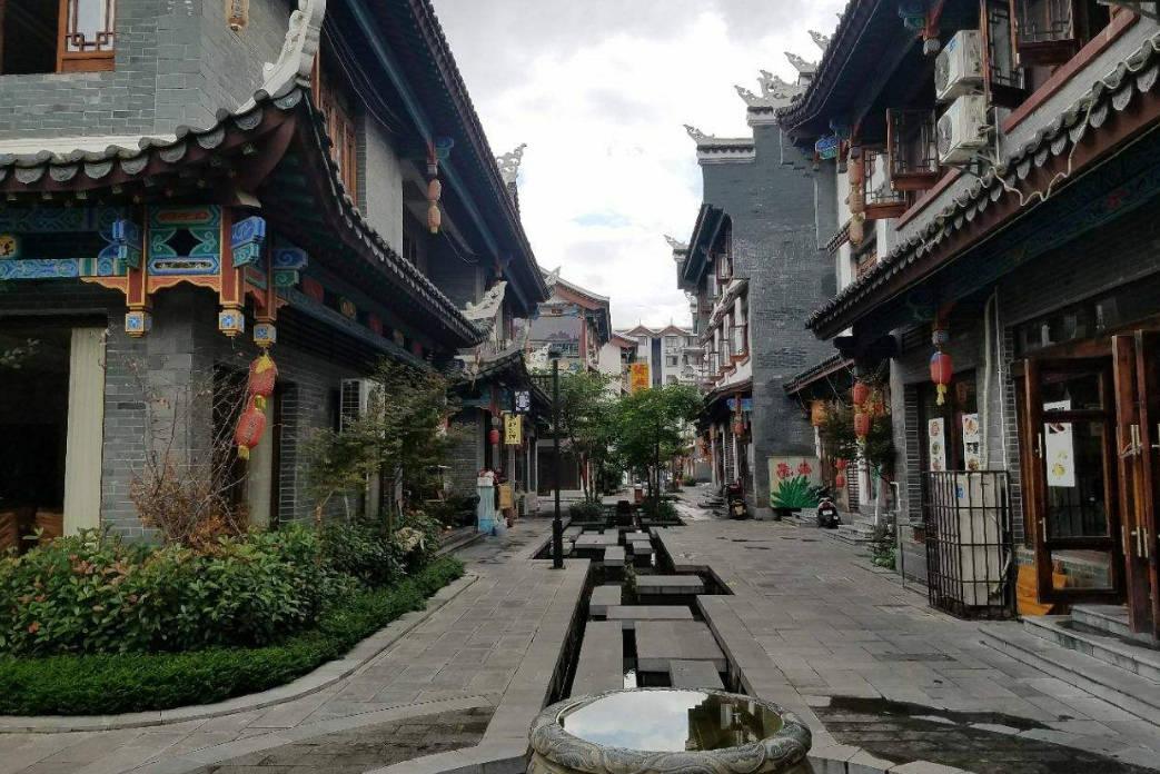 施尔净水器，让你更加健康
